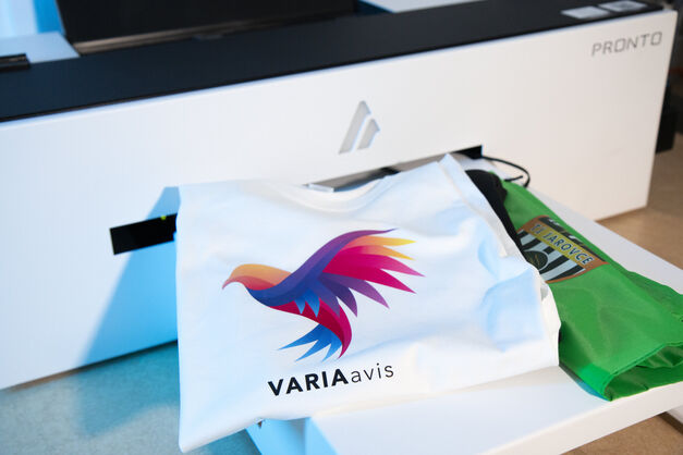 Mikina s vlastnou grafikou