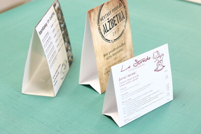 Papierový stojanček